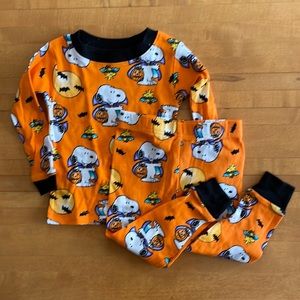 Peanuts Halloween pajama set, 18mos, NWOT